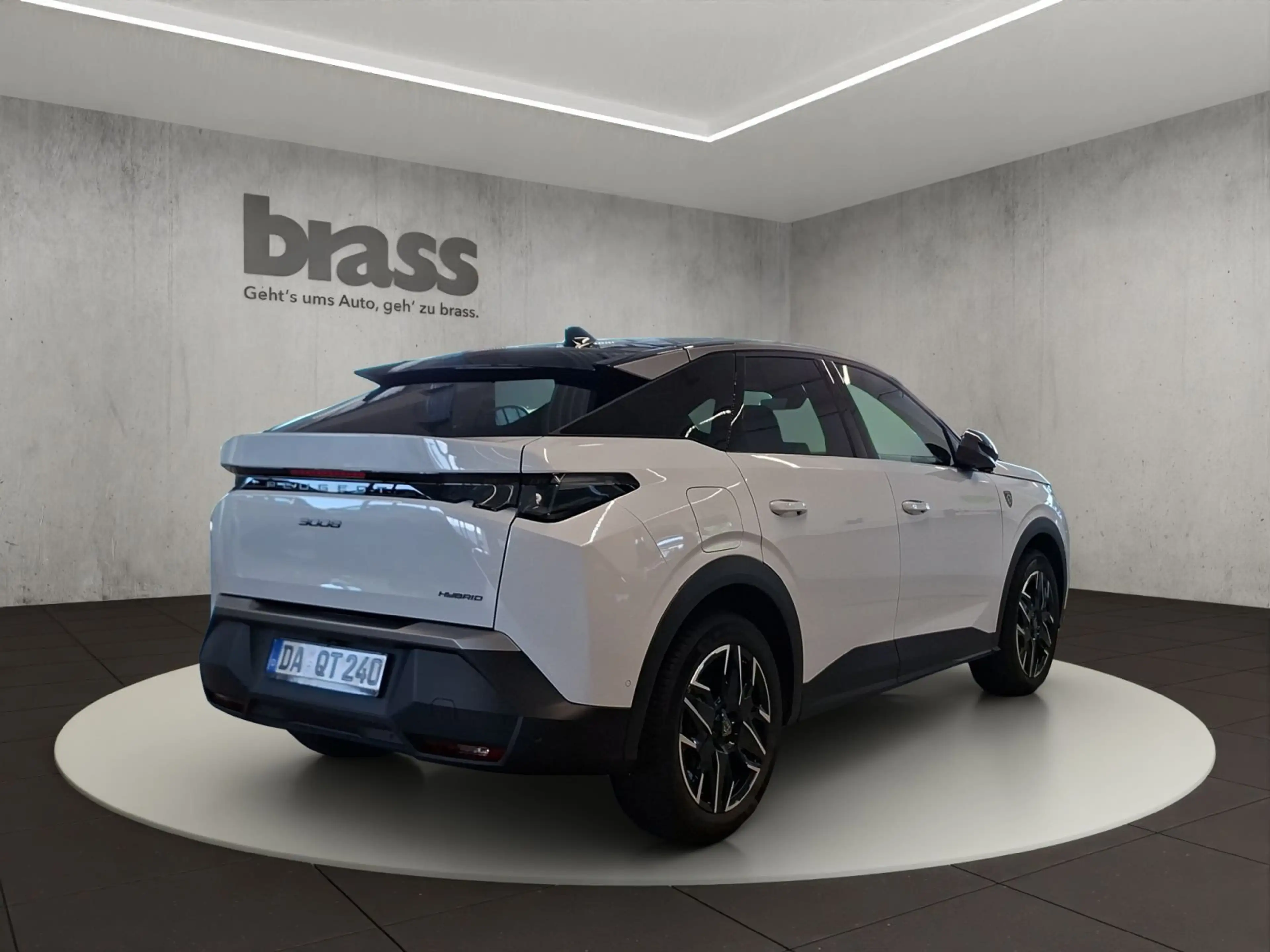 Peugeot 3008 GT HYBRID 145 e-DSC6 — photo 5