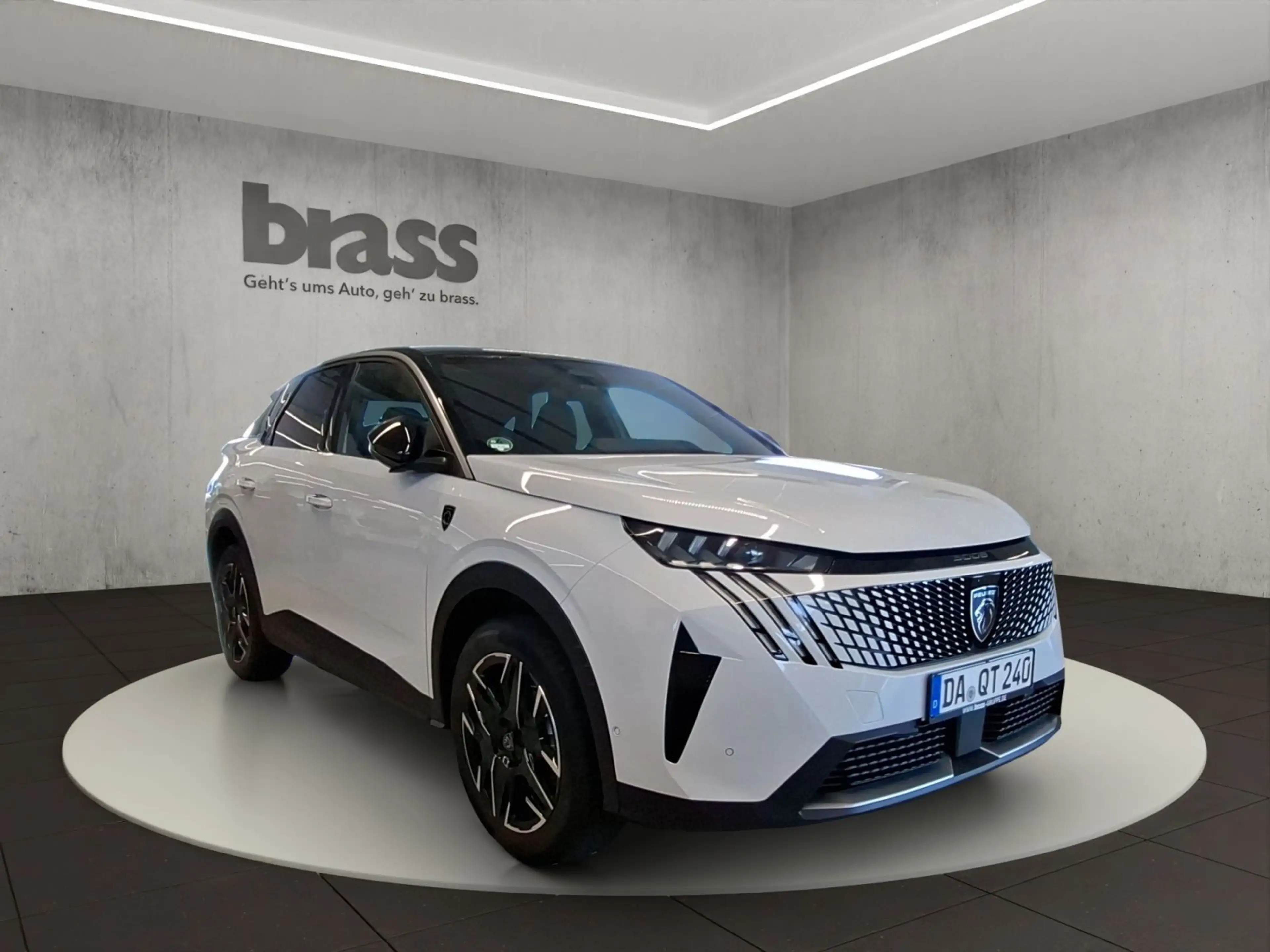 Peugeot 3008 GT HYBRID 145 e-DSC6 — photo 7