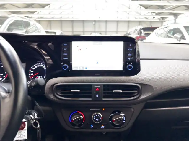 Hyundai I10 view 12