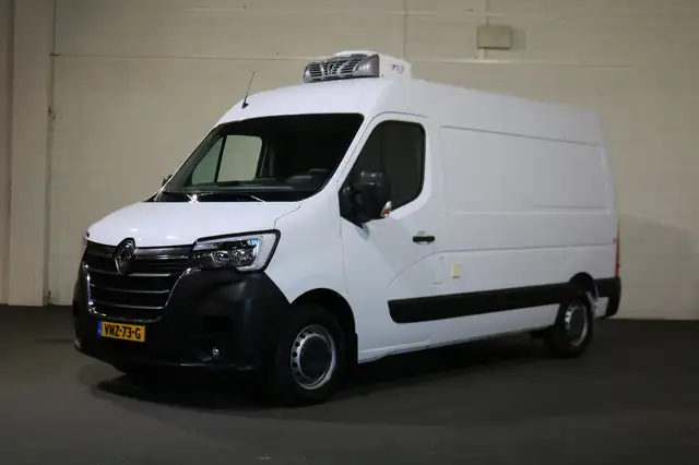 Renault Master 2.3 dCi 135pk L2 H2 Koelwagen Dag en Nacht