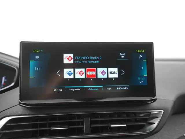 Peugeot 3008 view 15