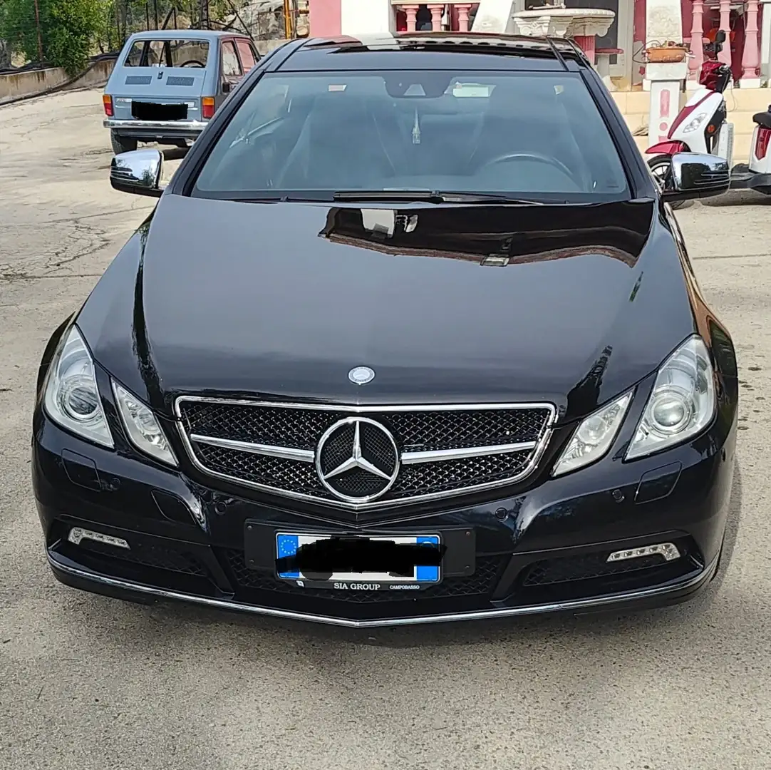 Mercedes-Benz E 220 coupé AMG Nero - 1
