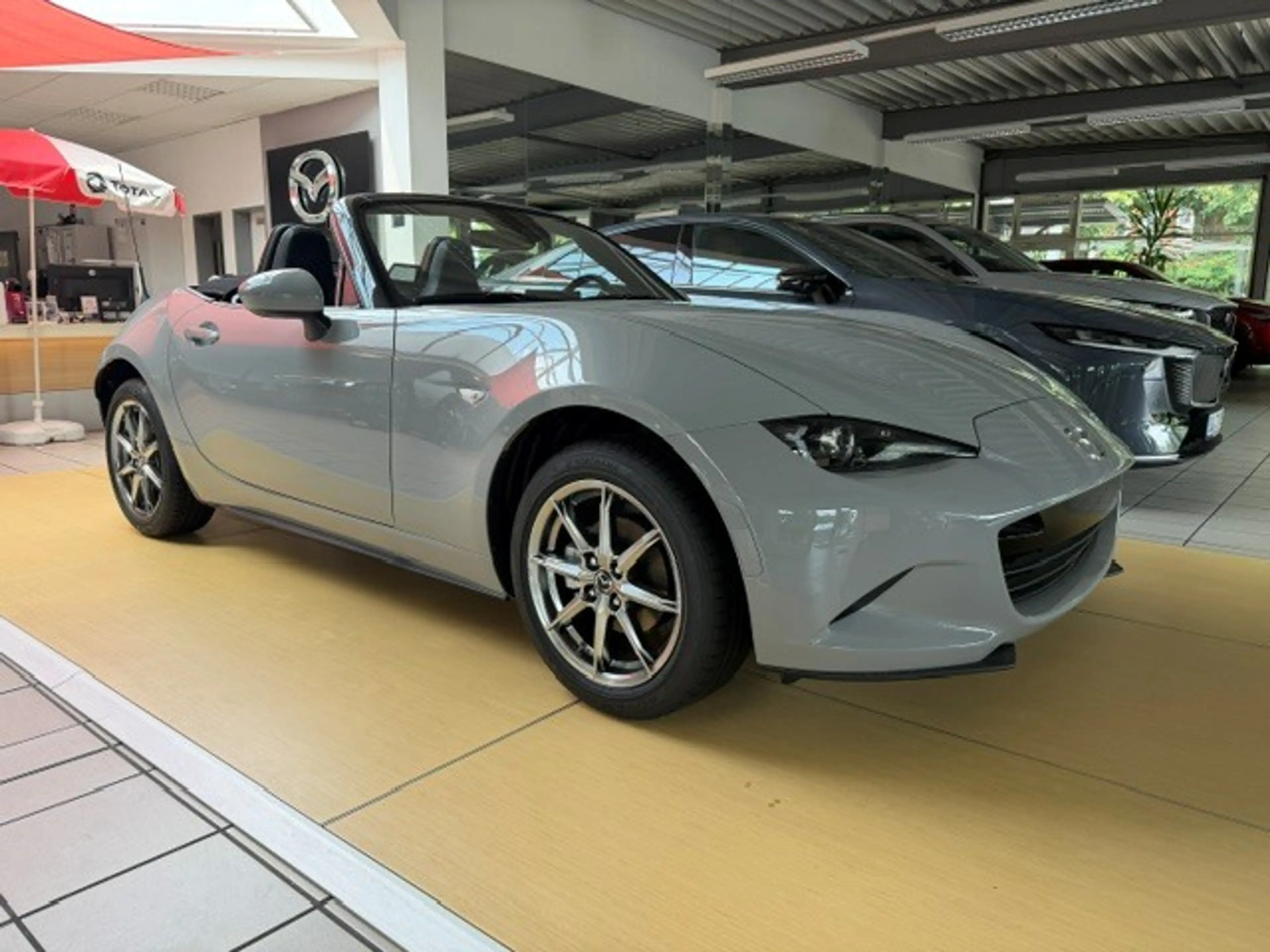 Mazda MX-5 2026 Exclusive-line 1.5L SKYACTIV-G 132 — photo 6