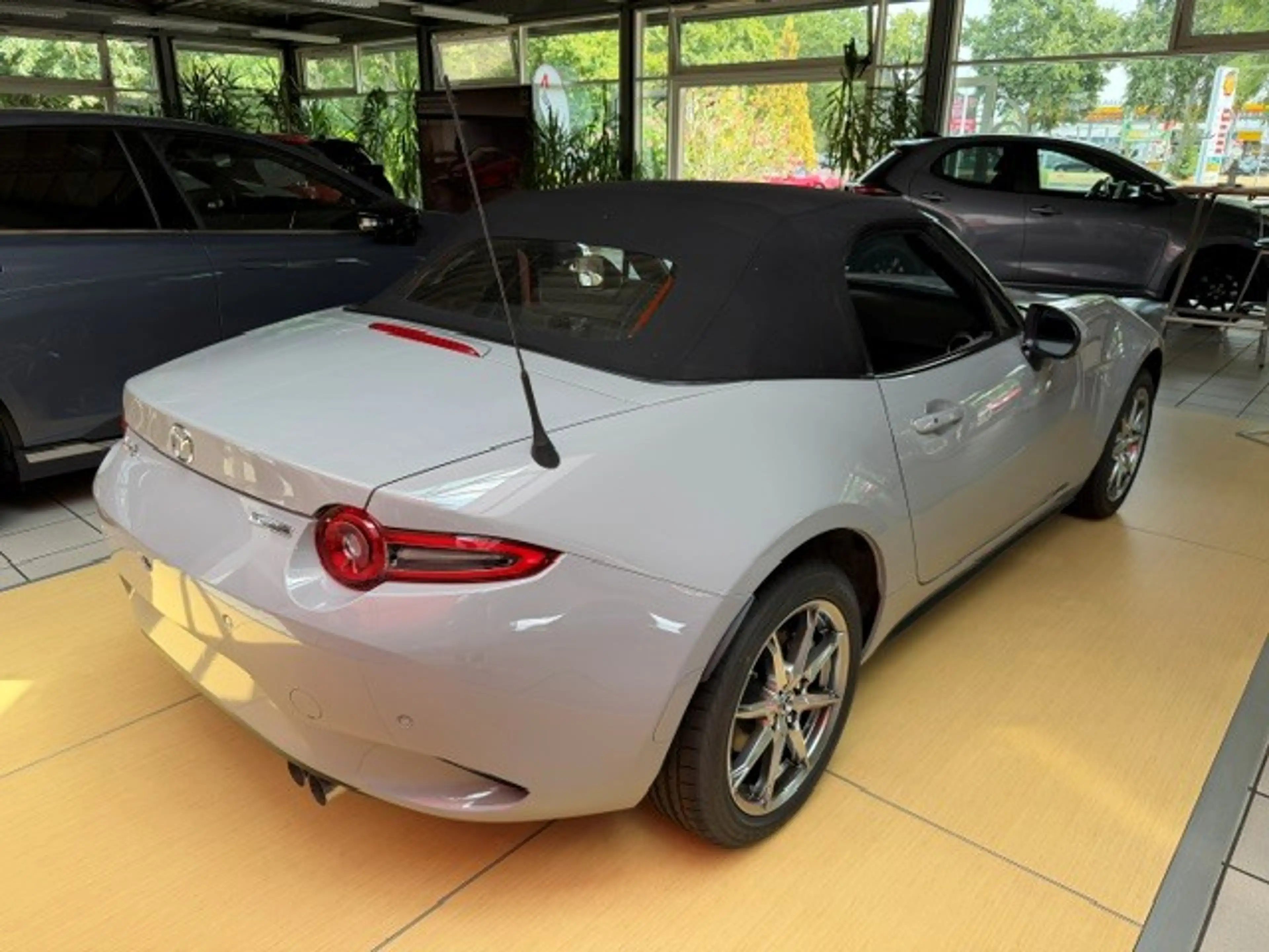 Mazda MX-5 2026 Exclusive-line 1.5L SKYACTIV-G 132 — photo 15