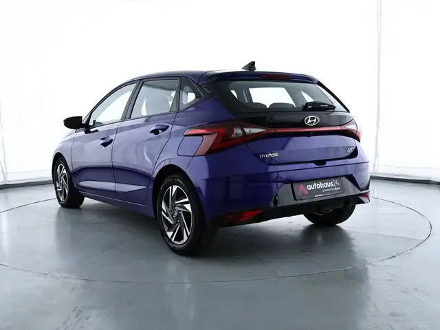 Hyundai i20 view 4