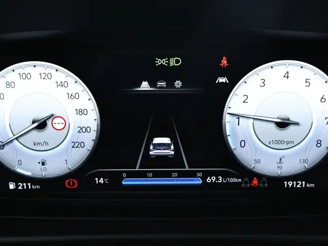 Hyundai i20 view 7