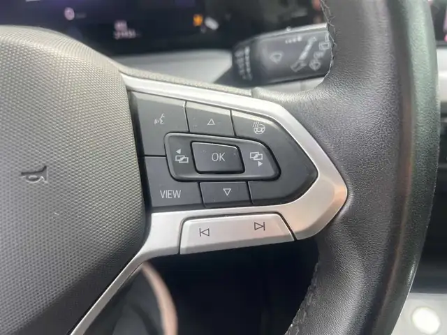 Volkswagen Golf view 12