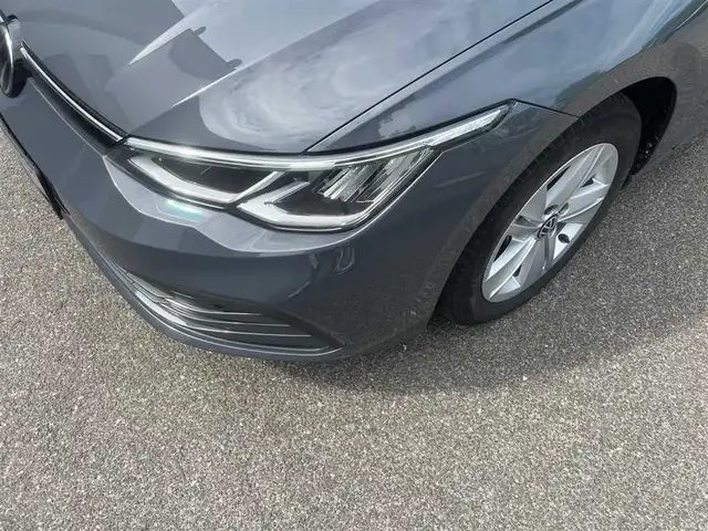 Volkswagen Golf view 20