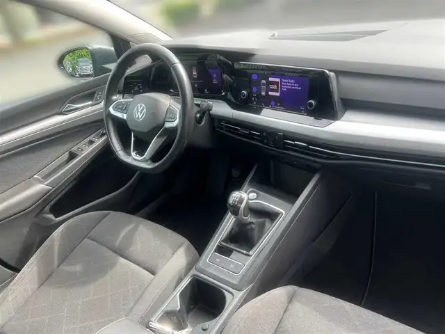 Volkswagen Golf view 17