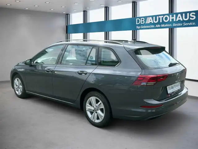 Volkswagen Golf view 6