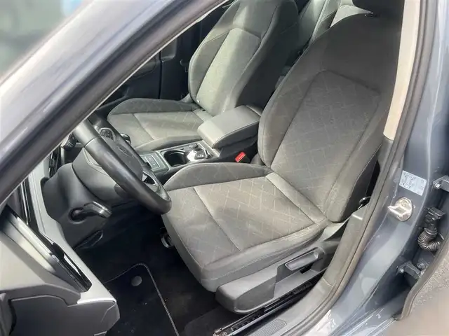 Volkswagen Golf view 15