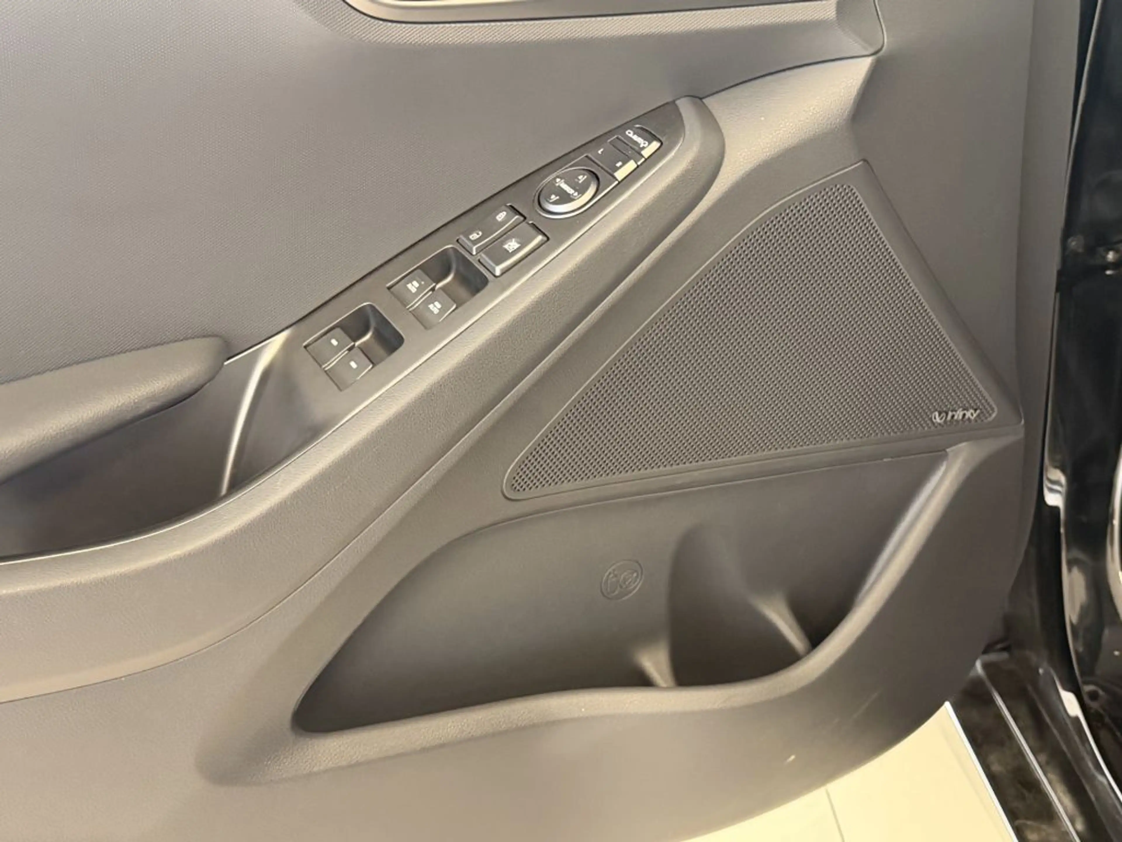 Hyundai IONIQ Hybrid 1.6 GDI Style — photo 9