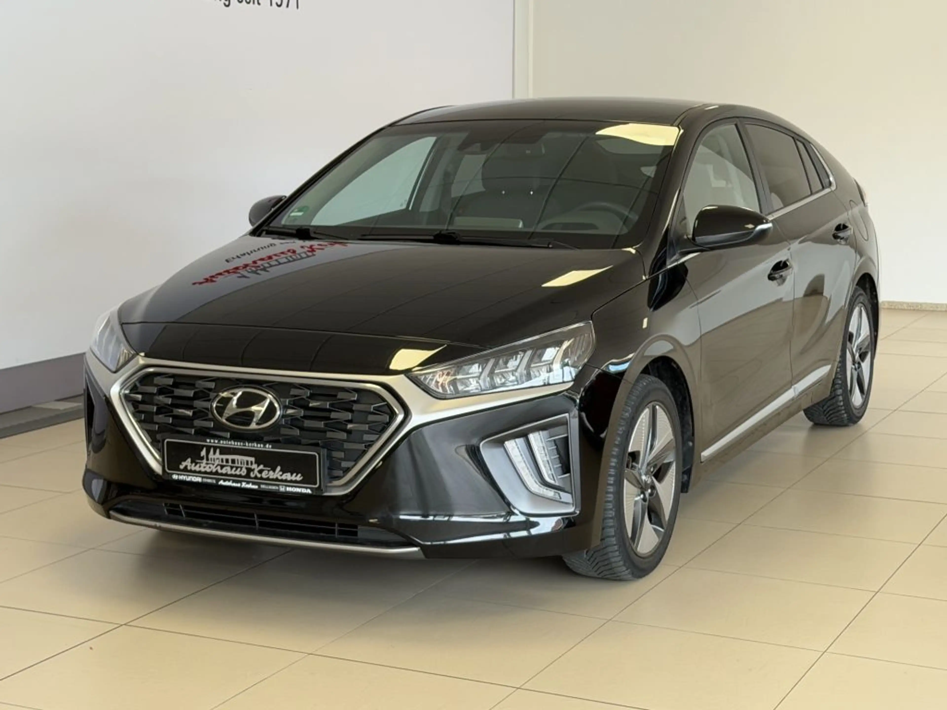 Hyundai IONIQ Hybrid 1.6 GDI Style — photo 2
