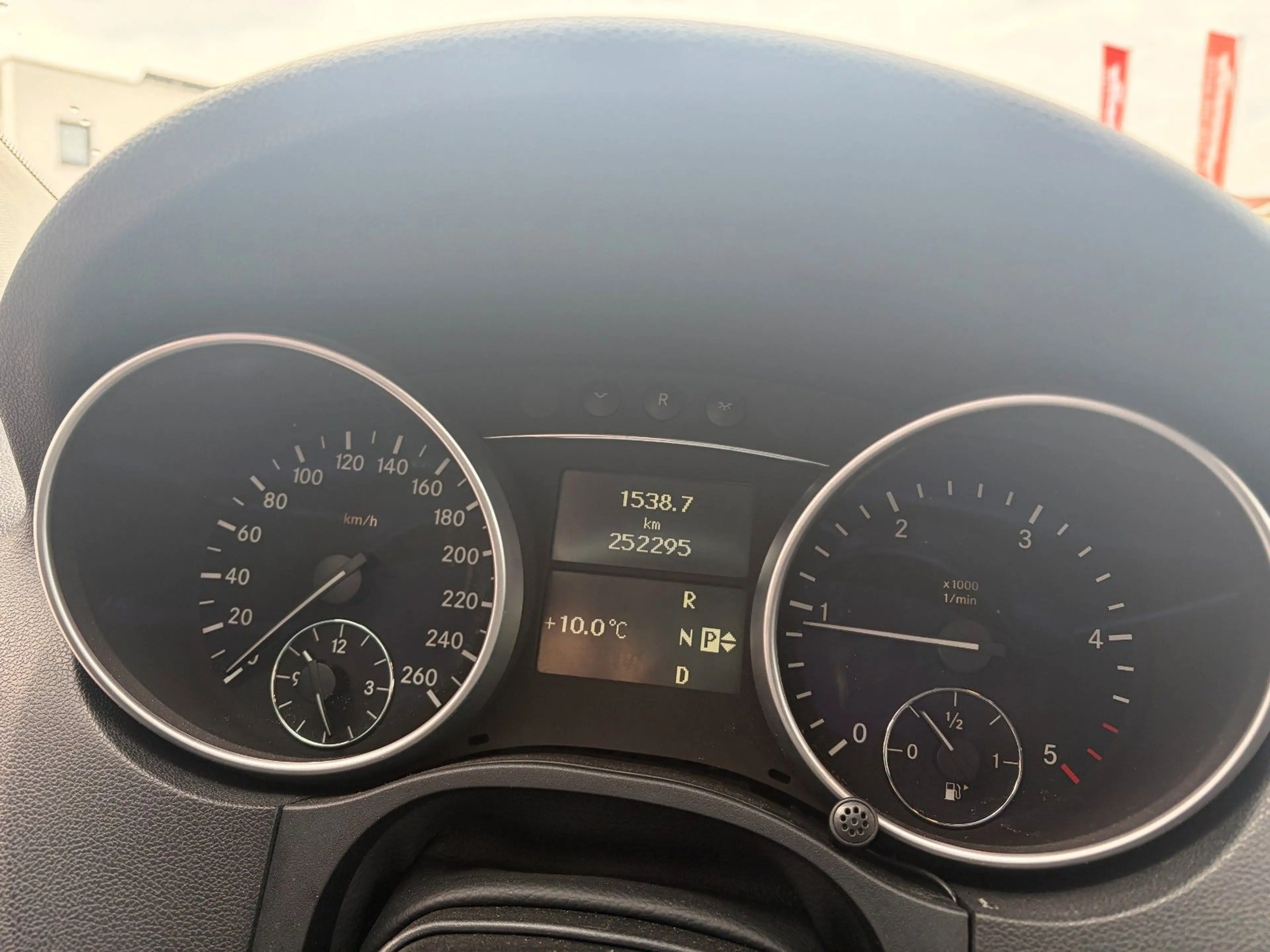 Mercedes-Benz ML 320 ML ML 320 CDI 3,5T KLIMA SITZH HU11/27 — photo 13