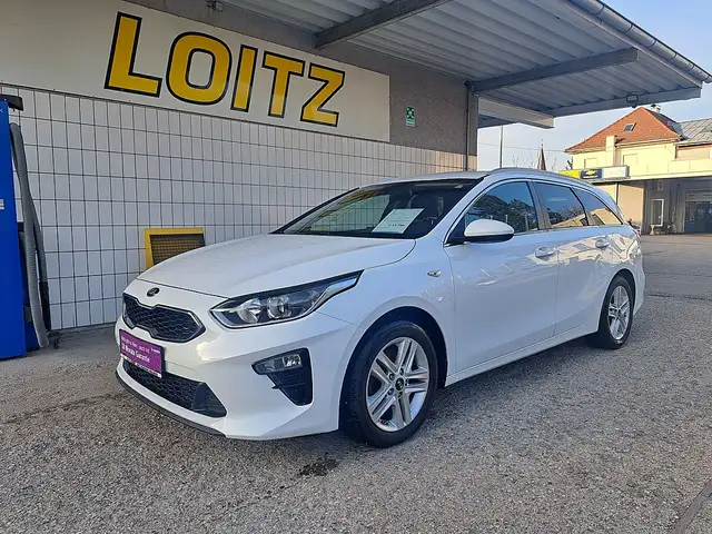 Kia Ceed SW / cee'd SW ceed SW 1,4 TGDI ISG Silber