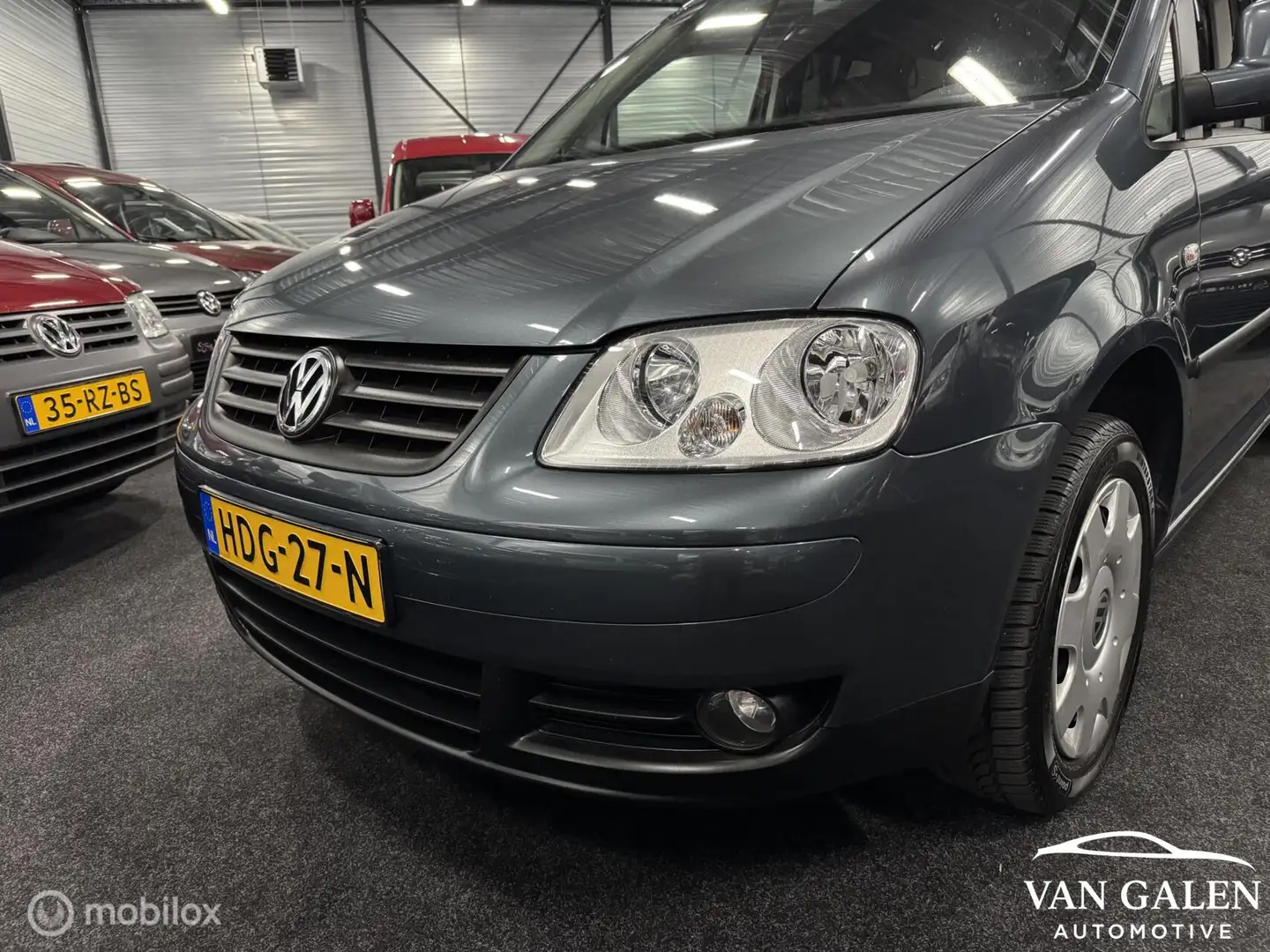 Volkswagen Caddy Maxi 1.6 Comfortline Airco|Trekhaak|NETJES! Grijs - 2