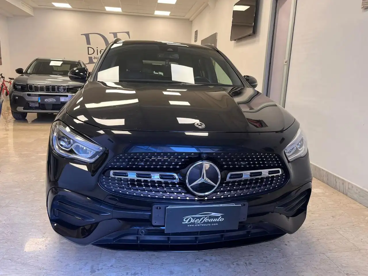 Mercedes-Benz GLA 180