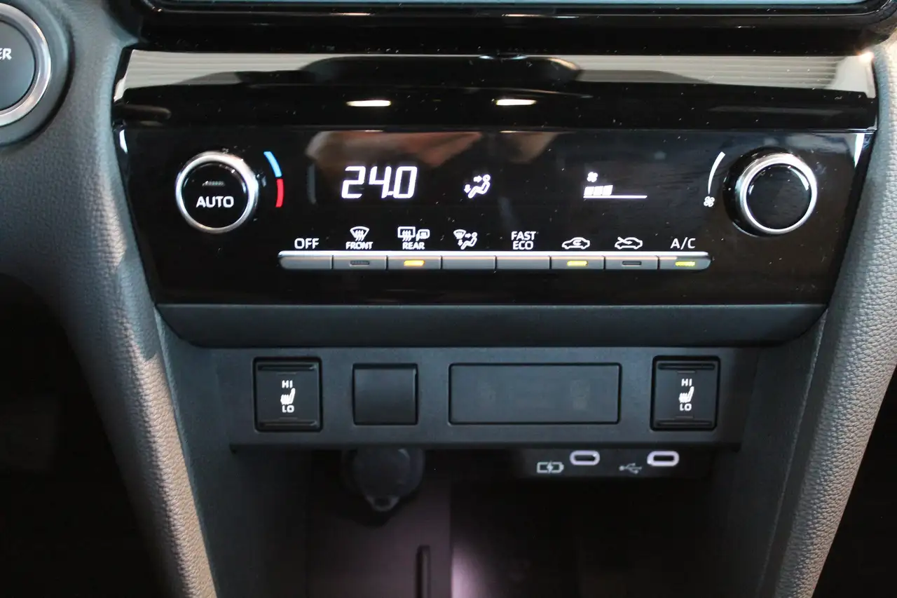 Toyota Yaris Cross 2026 — фото 13