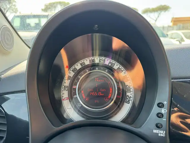 Fiat 500 view 4