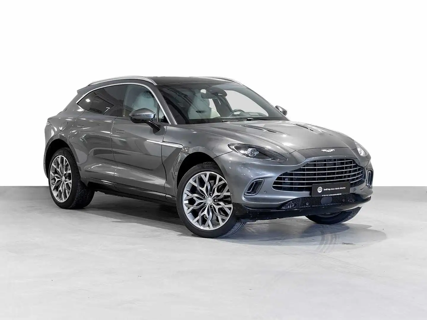 Aston Martin DBX - Magnetic Silver - Silber - 1