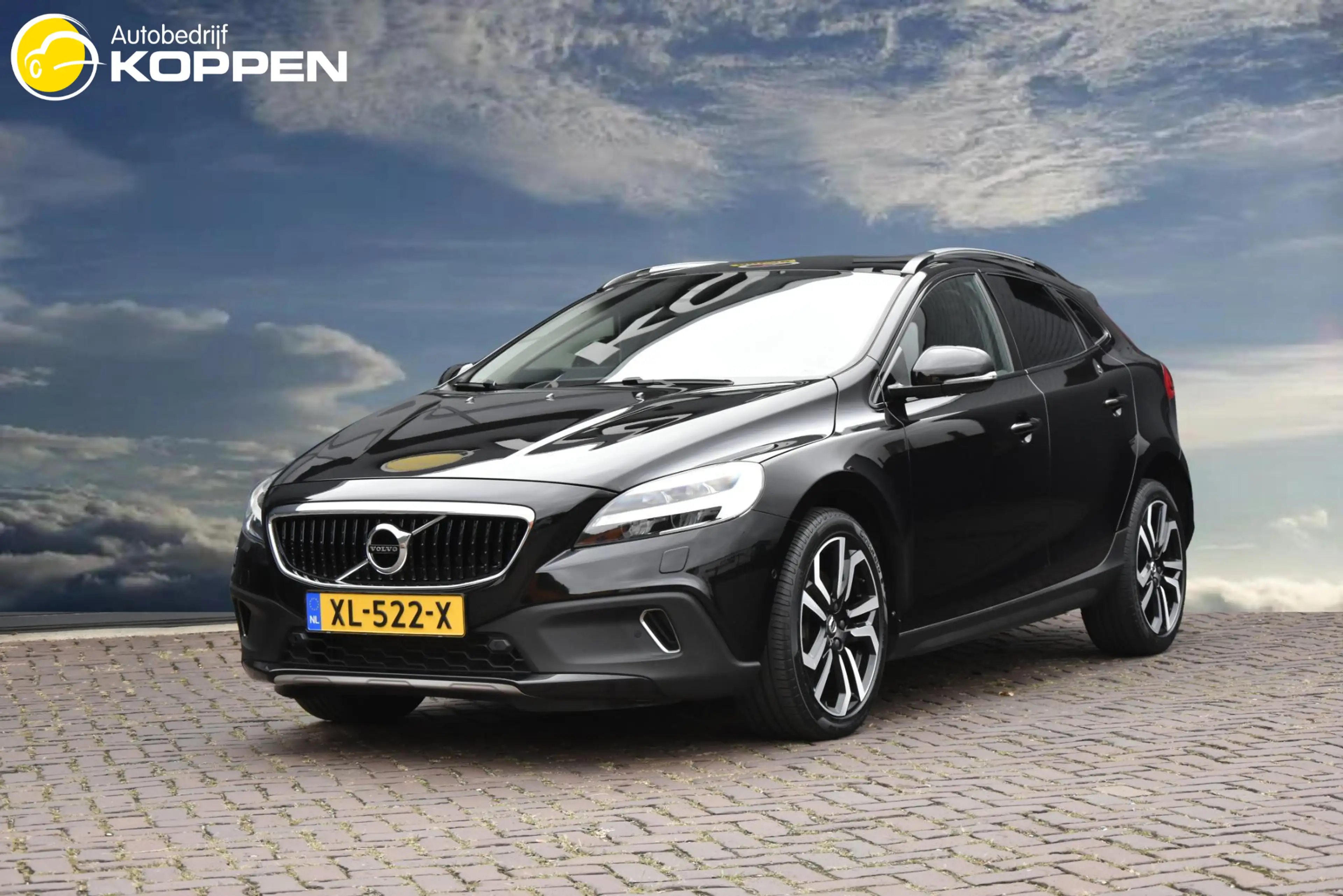 Volvo V40 Cross Country 1.5 T3 Polar+ Luxury