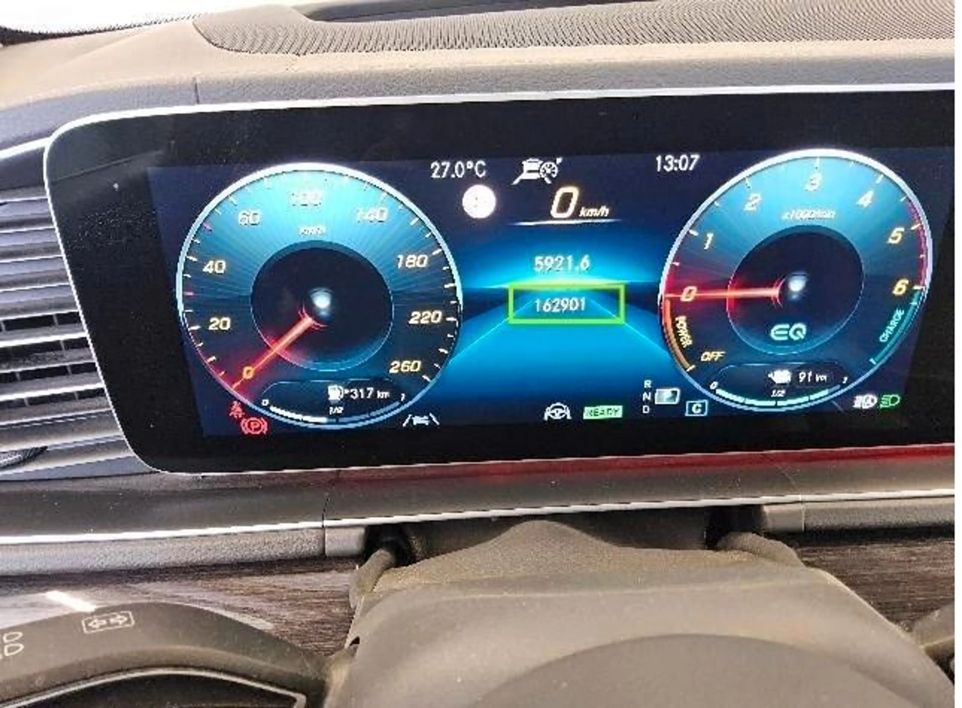 Mercedes-Benz GLE 350 de AMG Line/Pano/HuP/360° — photo 7