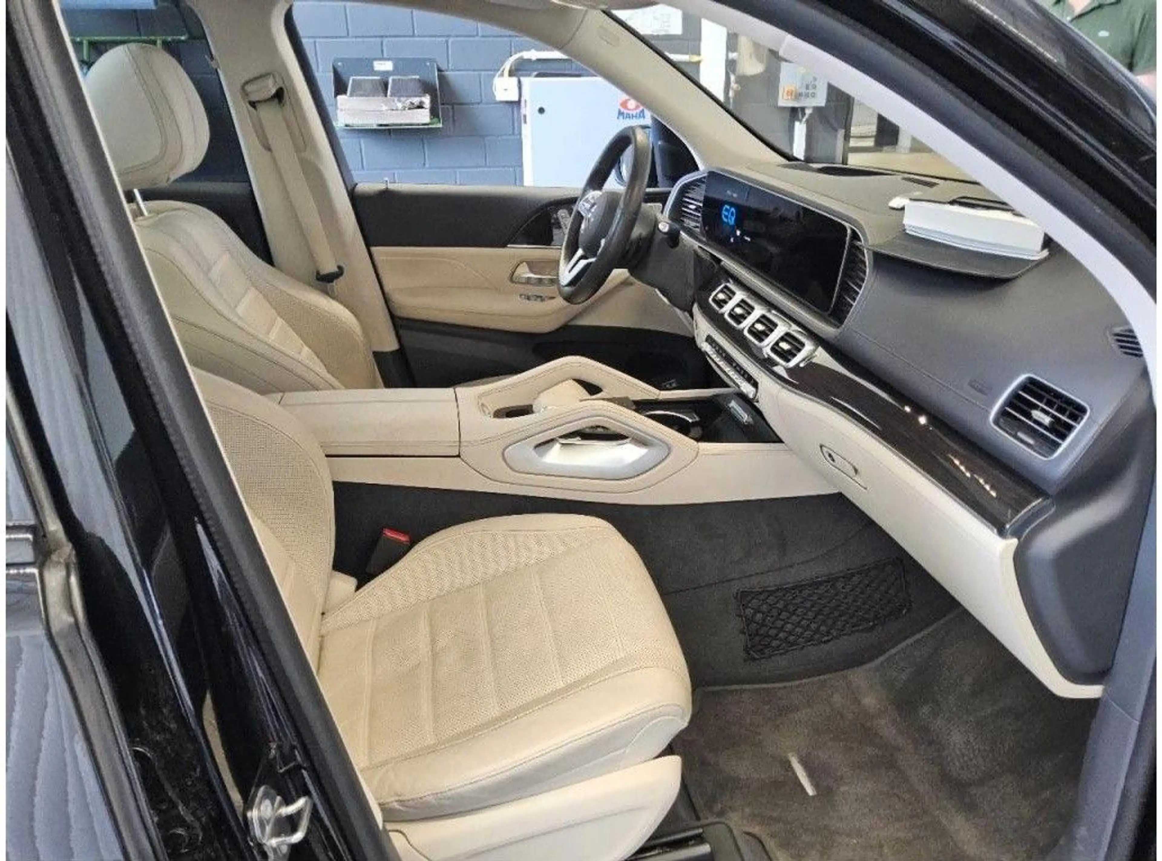 Mercedes-Benz GLE 350 de AMG Line/Pano/HuP/360° — photo 2