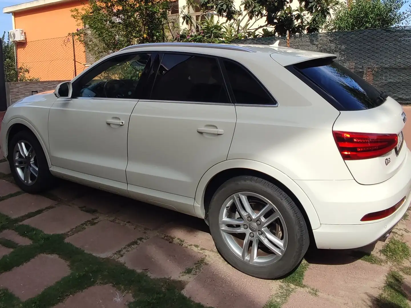 Audi Q3 Q3 2.0 tdi Advanced Plus quattro 177cv s-tronic Bianco - 2