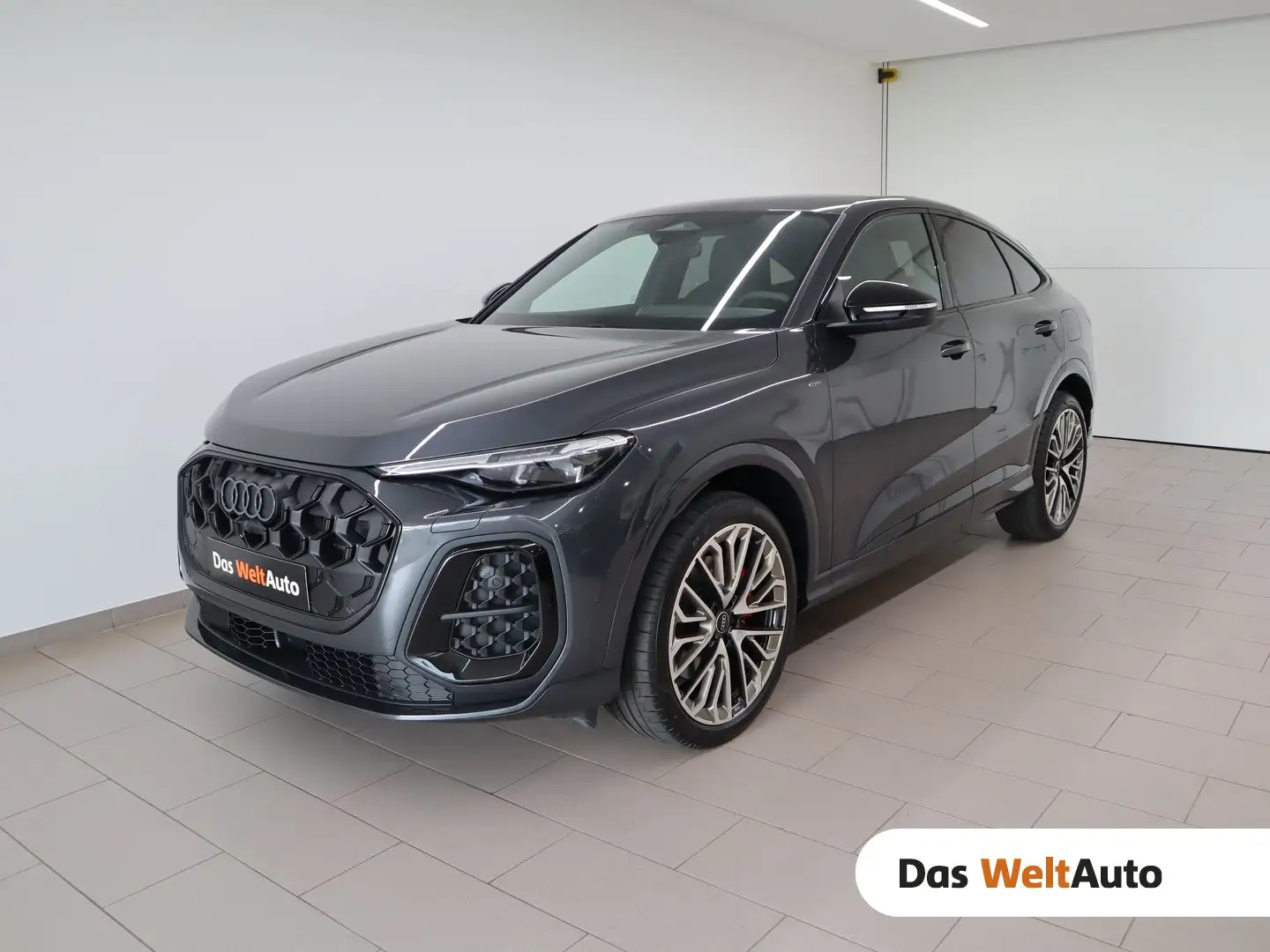 Audi Q5 e-hybrid quattro 270 KW Grau - 1