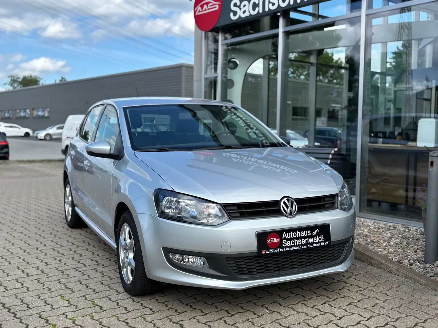 Volkswagen Polo V 1.2 Trendline Silber - 1