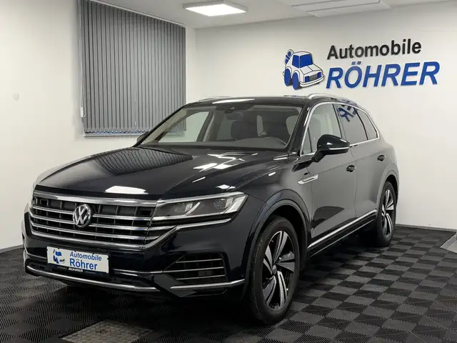 Volkswagen Touareg 3.0 V6 TDI 4M Atmosphere AHK Standheiz.