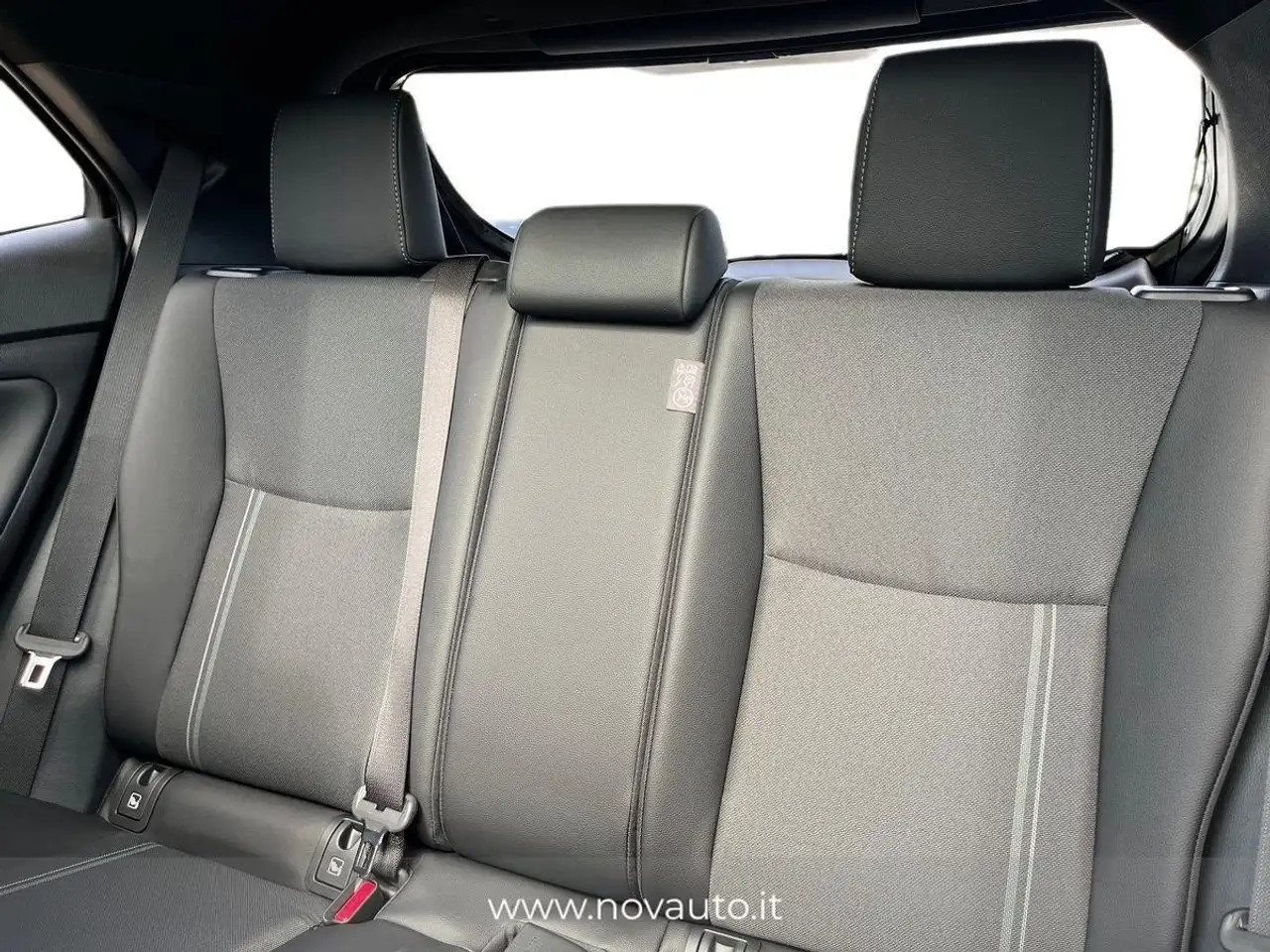 Toyota Yaris Cross 2026 — фото 10