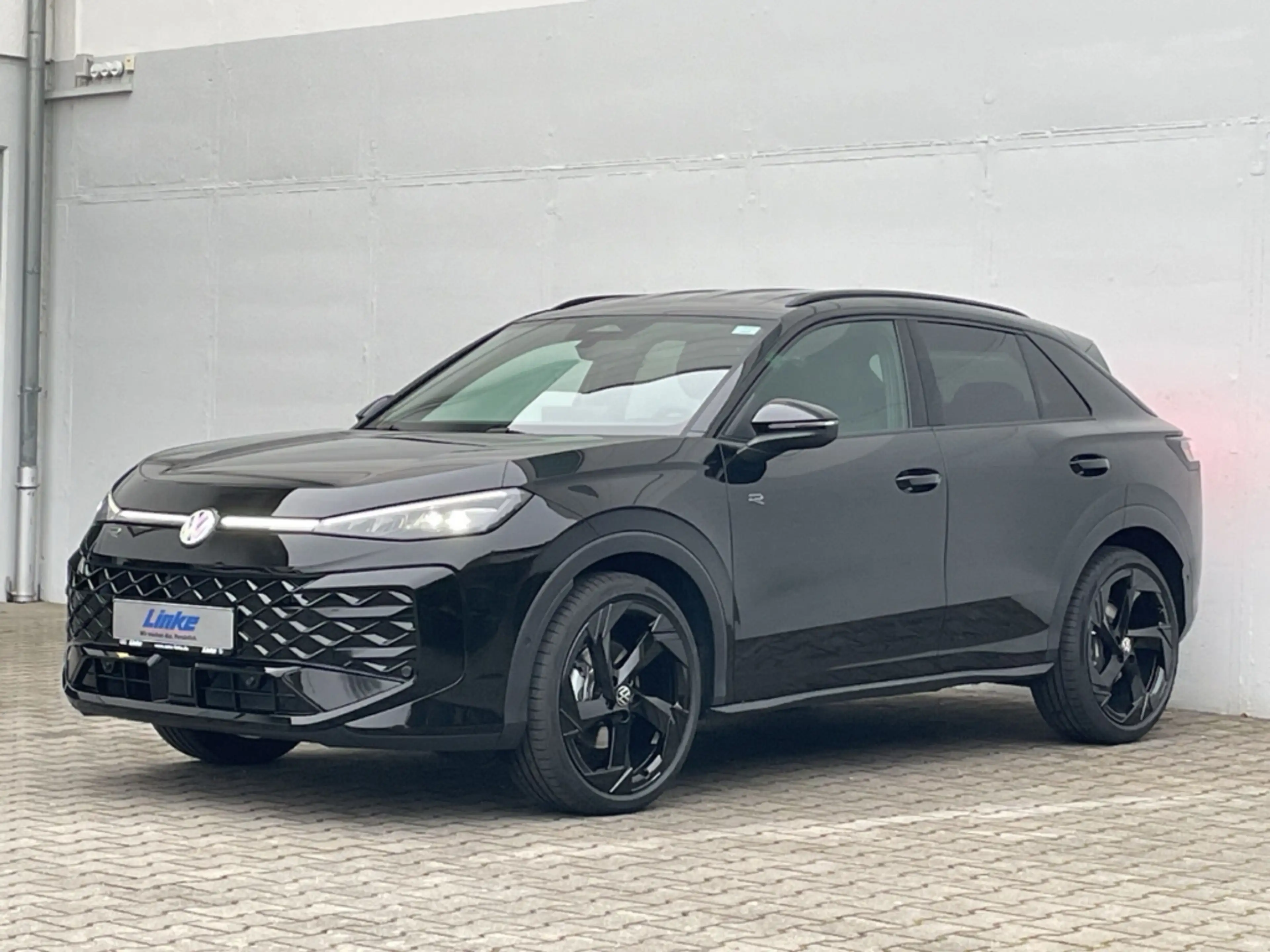 Volkswagen T-Roc R-Line 1.5eTSI DSG Kamera/LED Plus/Keyless/el.Heck — photo 3