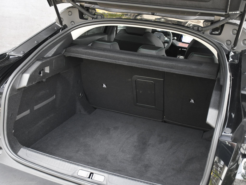 Peugeot 408 Allure 1.2 Hybrid 145pk Automaat ADAPT. CC | 19''L — photo 12