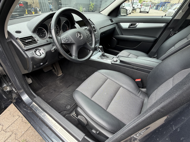 Mercedes-Benz C 200 T CGI BlueEfficiency Avantgarde Automatik Top Gepf — photo 3