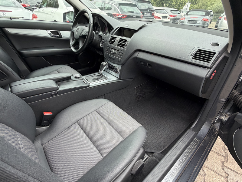 Mercedes-Benz C 200 T CGI BlueEfficiency Avantgarde Automatik Top Gepf — photo 11