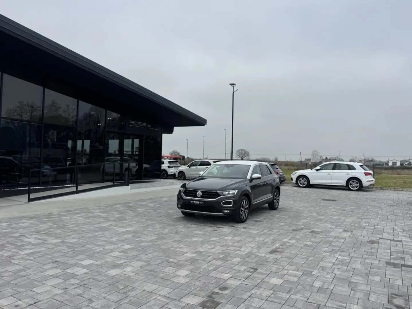 Volkswagen T-Roc 1.5 TSI DSG Style BlueMotion Technology Grigio - 1