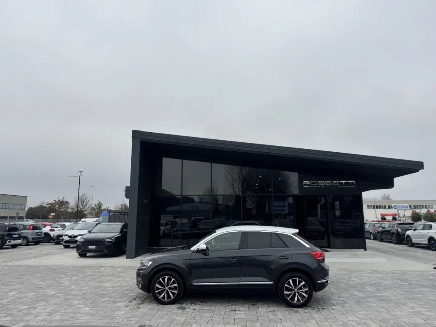 Volkswagen T-Roc 1.5 TSI DSG Style BlueMotion Technology Grigio - 2