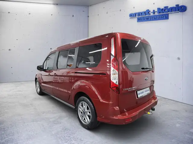 Ford Tourneo Connect view 4