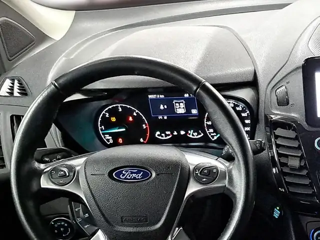 Ford Tourneo Connect view 14