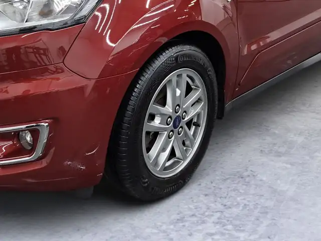 Ford Tourneo Connect view 6