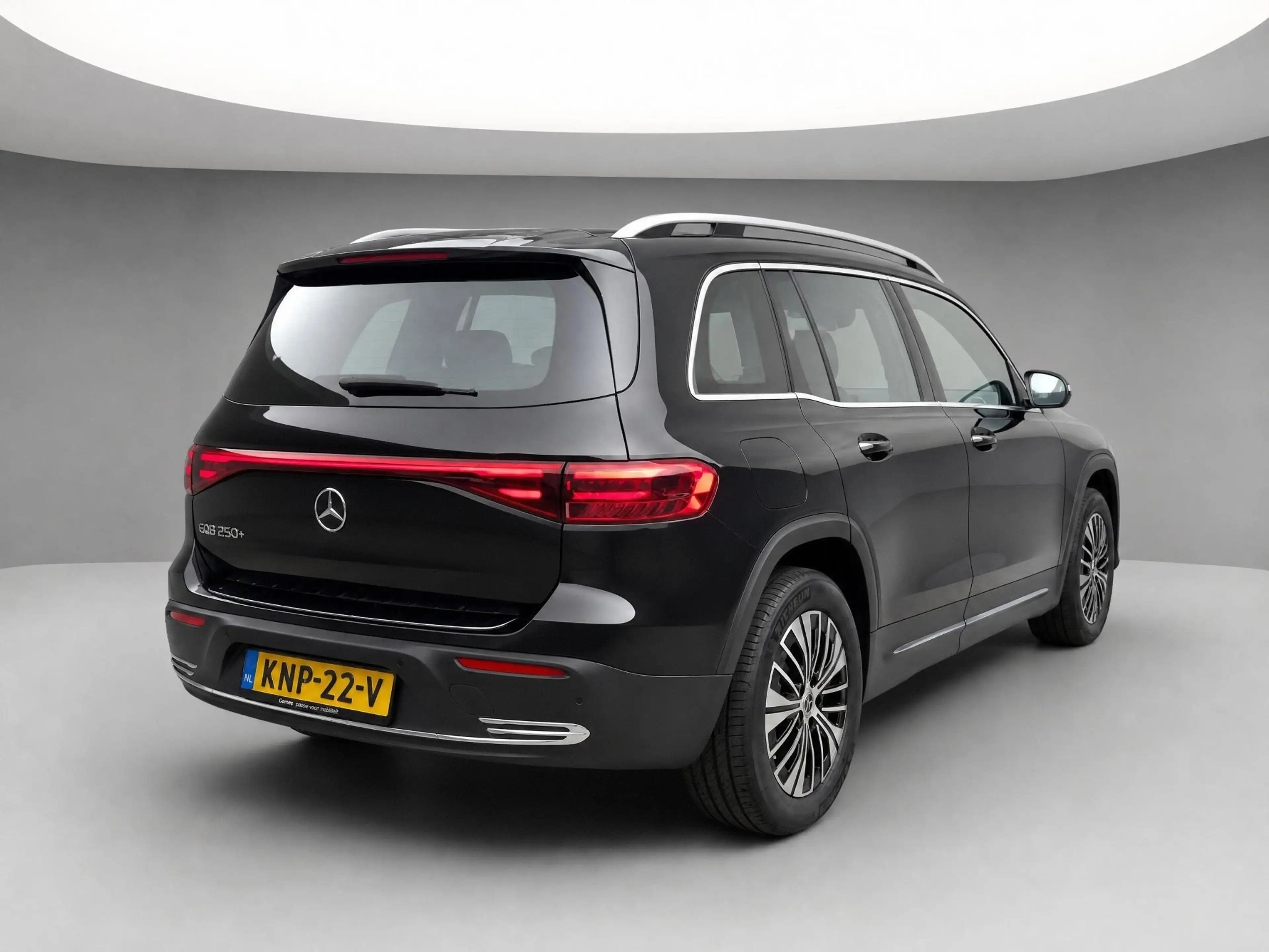 Mercedes-Benz EQB 250 250+ Business Solution Luxury | Panoramadak | Dode — photo 8