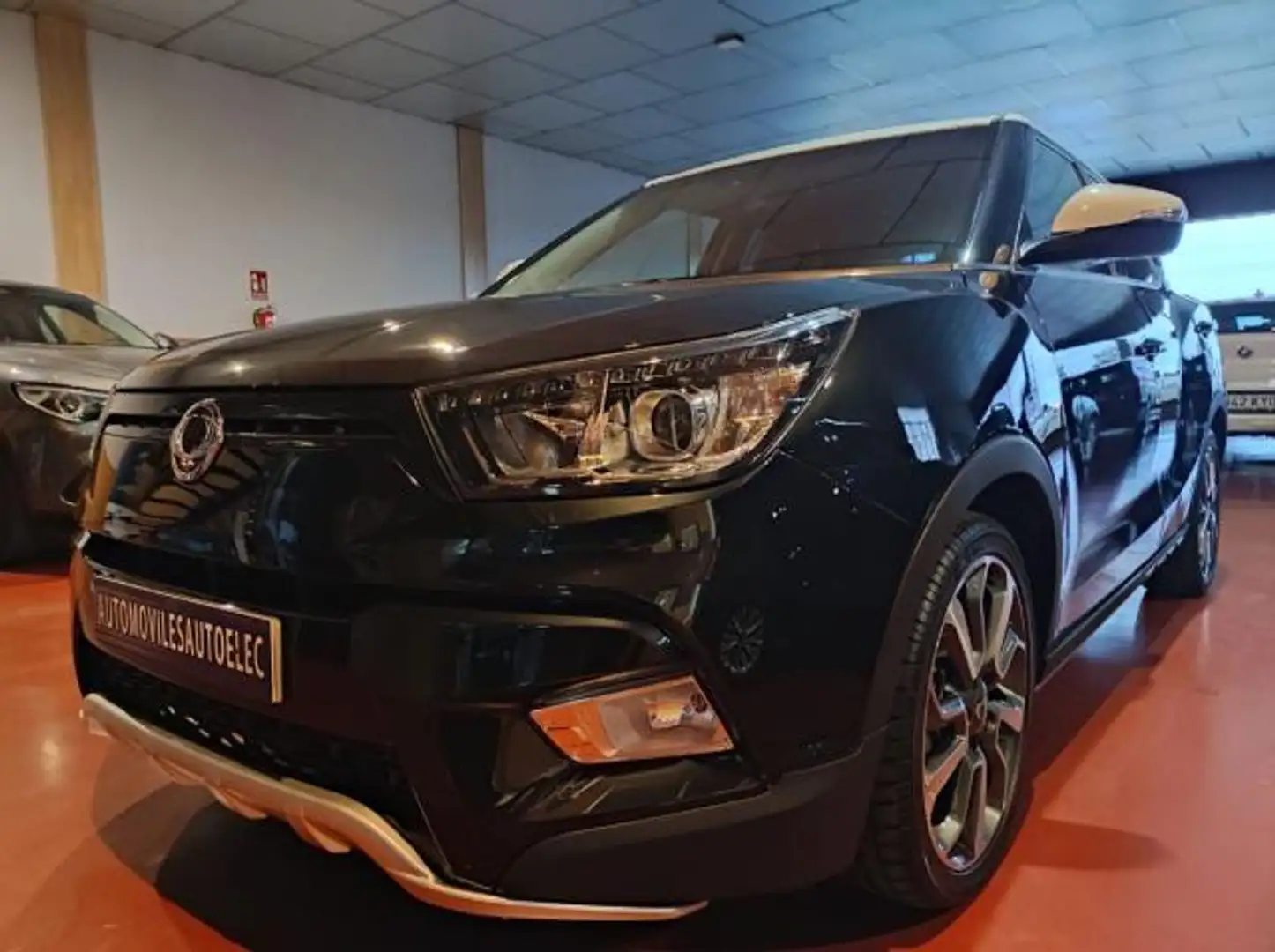 SsangYong Tivoli 1.6d 2WD Be Visual Cool Noir - 1