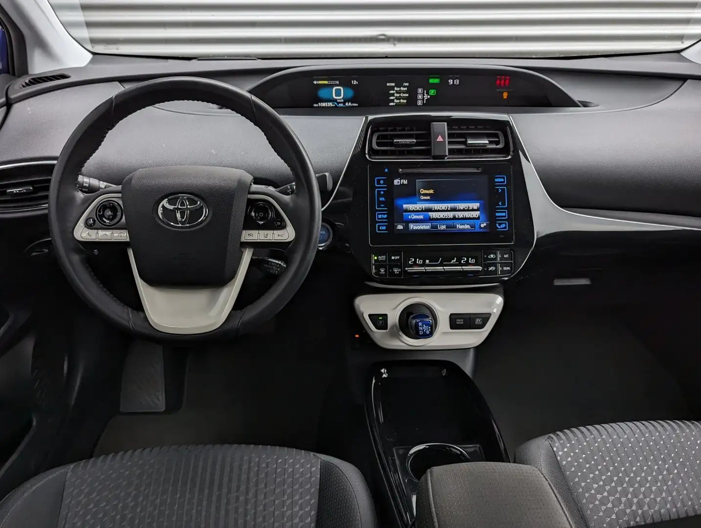 Toyota Prius 1.8 Dynamic |Dealer Onderhouden|Stoelverw|Trekhaak Blue - 2