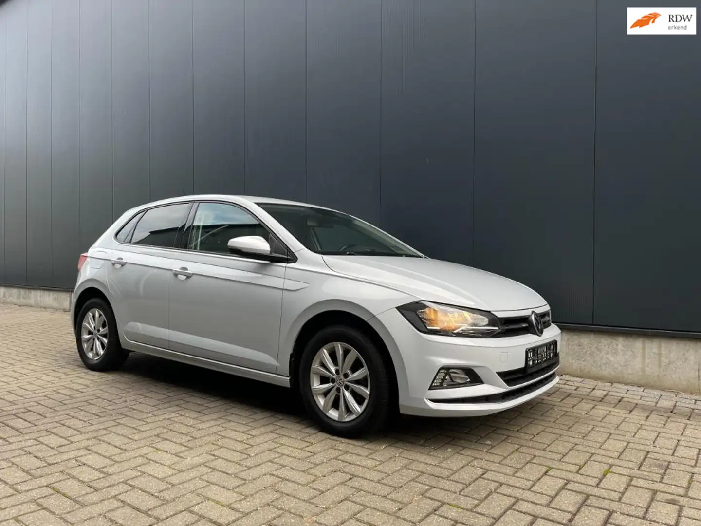 Volkswagen Polo 1.0 TSI Highline CLIMA, CruiseControl, CARPLAY Blanc - 1