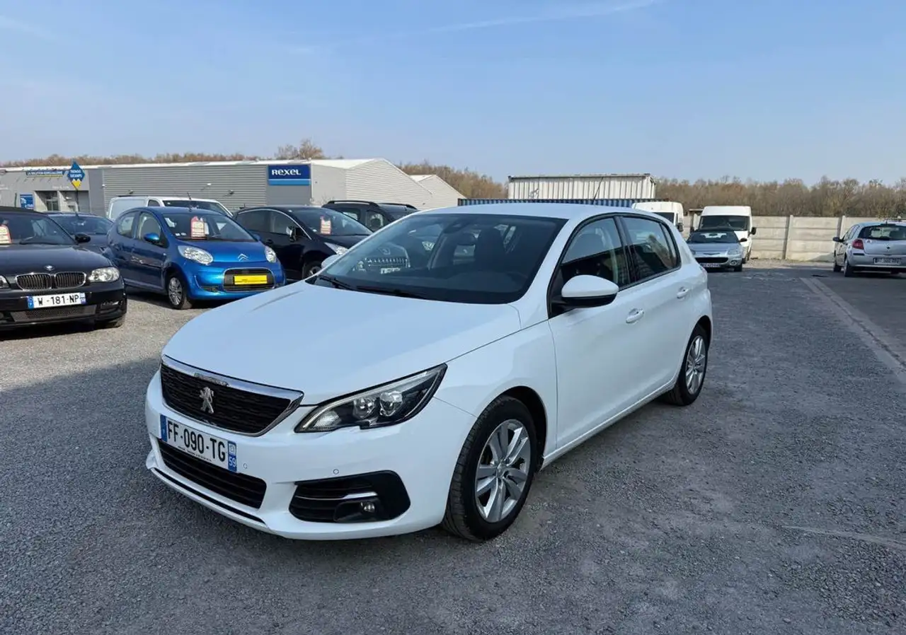 Peugeot 308 1l5 HDI Â«Â ÃDITION STYLEÂ Â»