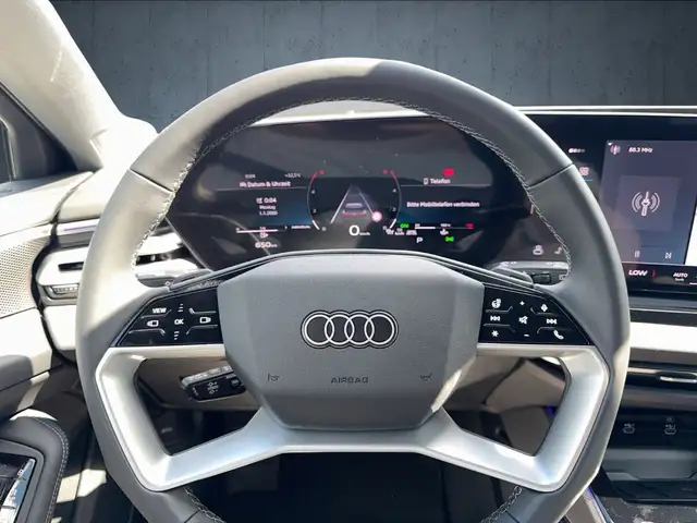 Audi A6 view 11
