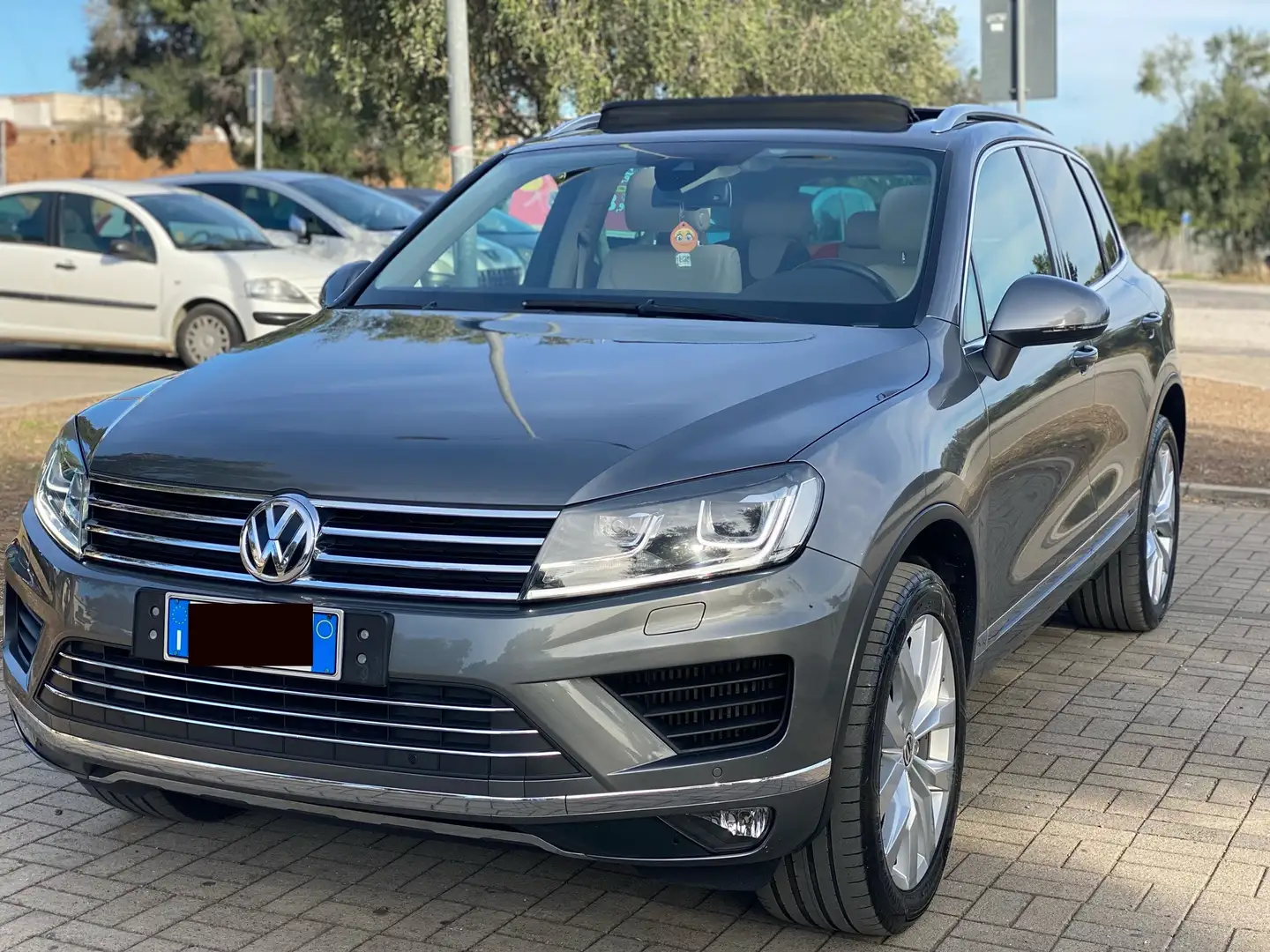 Volkswagen Touareg 3.0 V6 tdi Executive 204cv tiptronic - 2