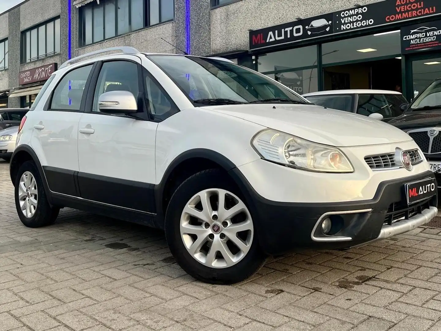 Fiat Sedici Sedici 1.6 16v Experience 4x4 107cv Bianco - 1