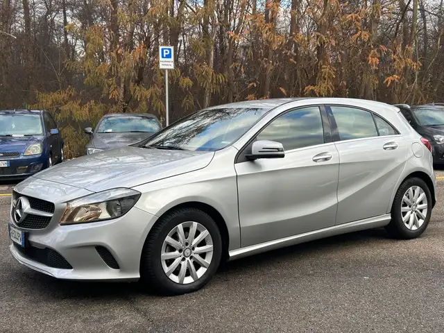 Mercedes-Benz A 160 A 160 d Automatic Premium*SOLO 66000KM*